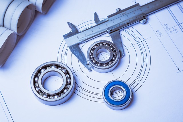 角接觸球軸承的預(yù)負(fù)荷應(yīng)該加多大？